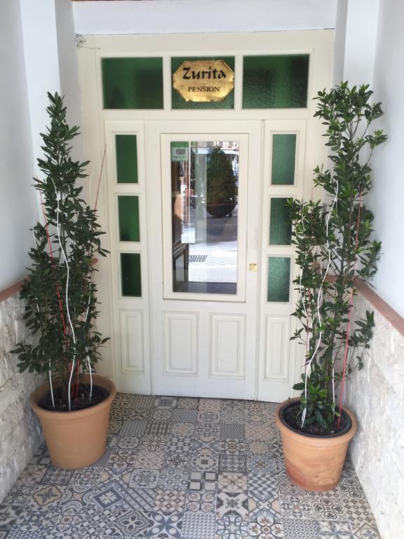 Pension Zurita Granada Bagian luar foto